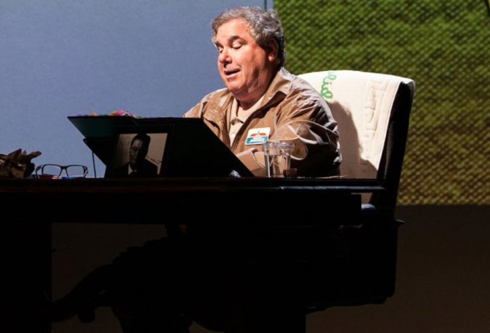 Jerry Seinfeld Produces a Play About Something: Ted L. Nancy’s ‘Letters From A Nut’