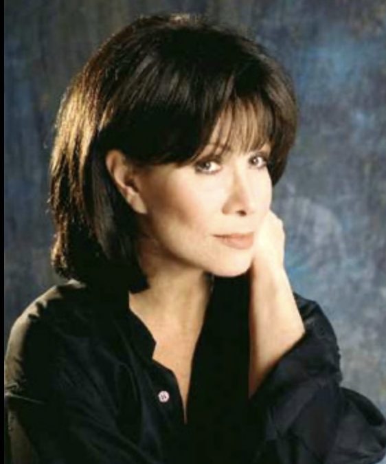 Knots Landing Star Michele Lee is Show’s Biggest Fan: “I’m you”